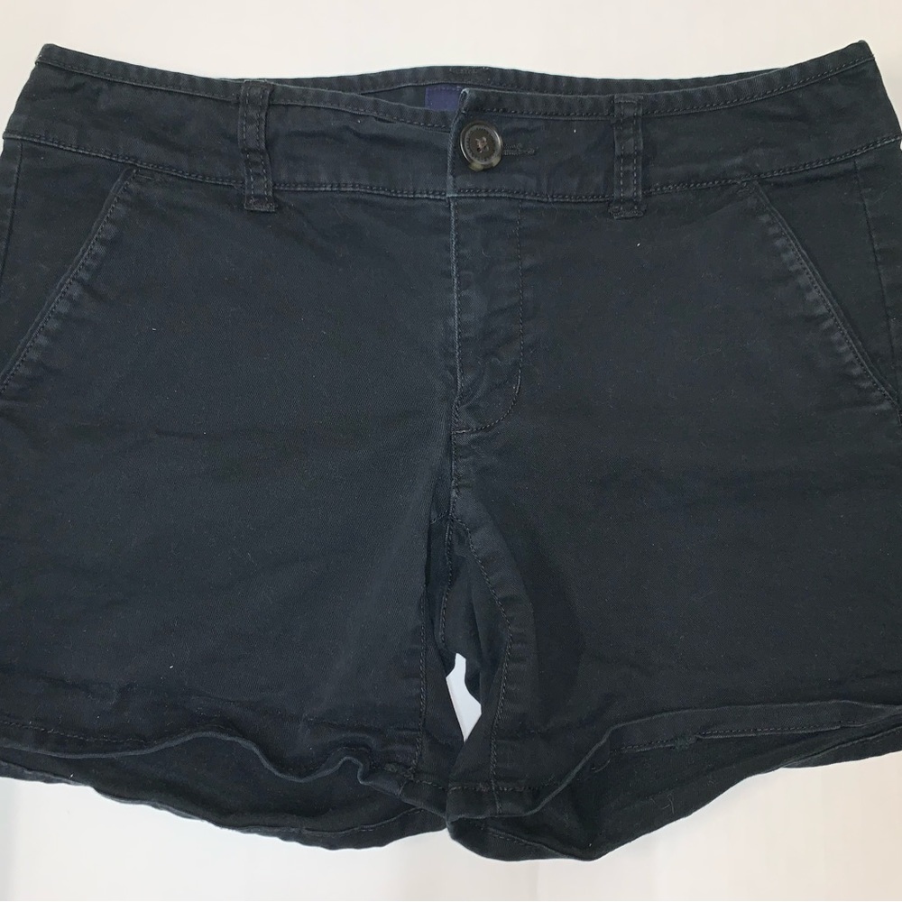 American Eagle Outfitters women’s size 2 shorts